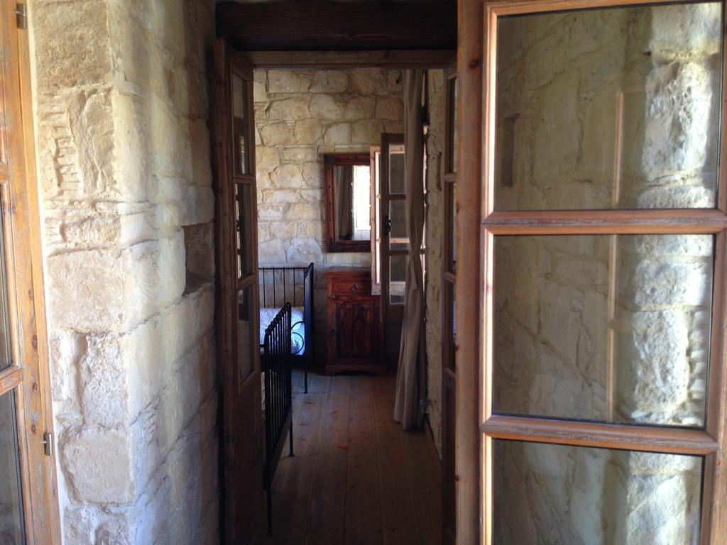 Lofou Traditional Stone House מראה חיצוני תמונה