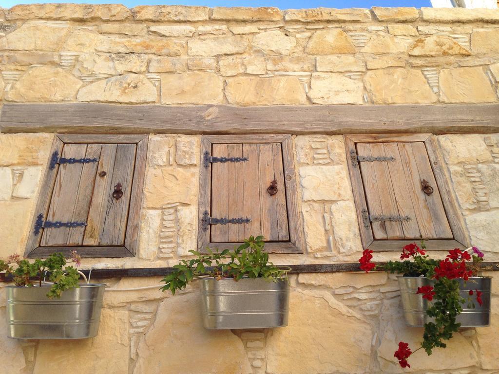 Lofou Traditional Stone House מראה חיצוני תמונה