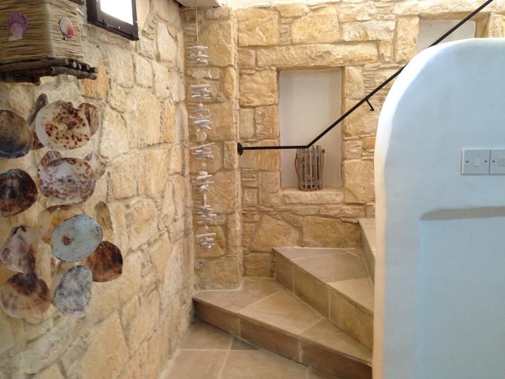 Lofou Traditional Stone House מראה חיצוני תמונה